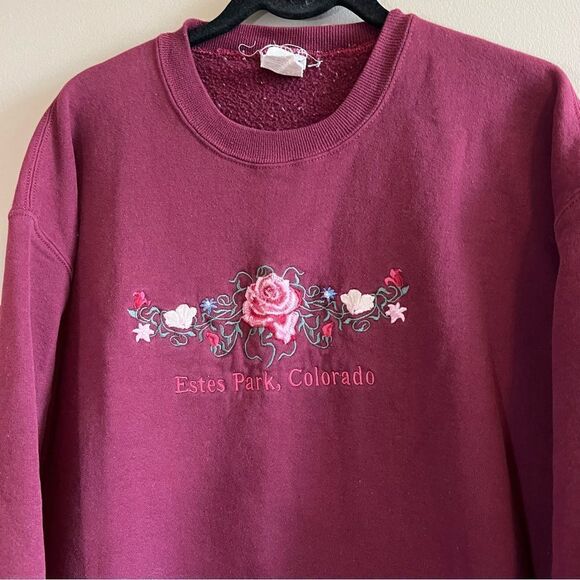 ✨Jerzees Maroon Estes Park Colorado Floral Embroidered Crewneck Sweatshirt Large - Picture 2 of 10